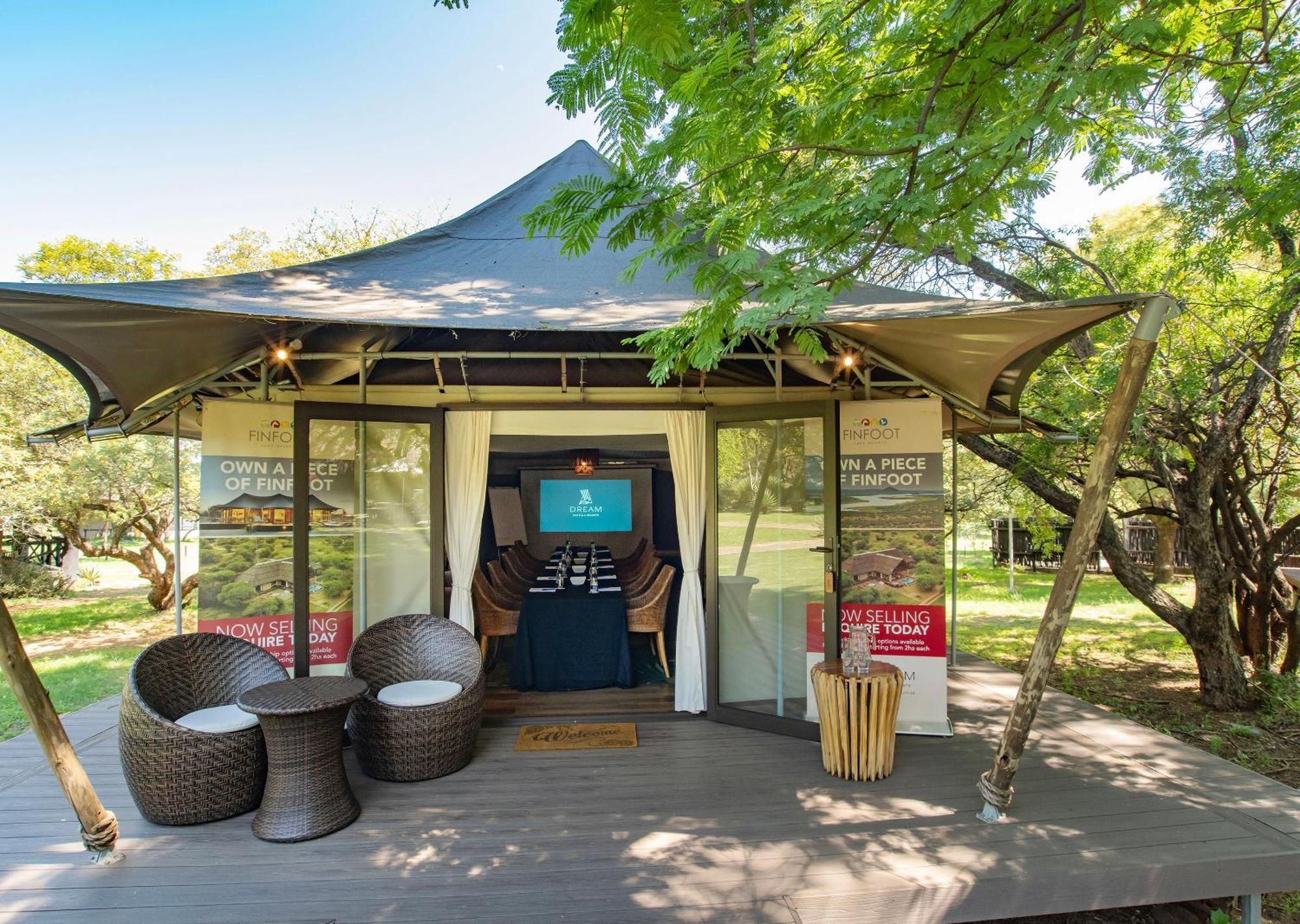 Finfoot Lake Reserve By Dream Resorts Vaaldam Extérieur photo